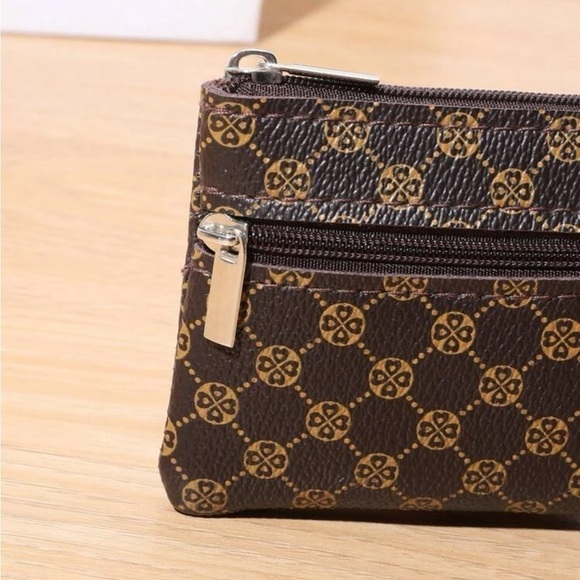 ⚠️Clearance Coffee Brown Double Zipper Coin Purse / Wallet / Cardholder - Picture 5 of 6